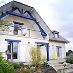 Maison Des Pics 10-12 Pers - Piscine - Vue Benejacq