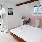 Vakantiehuis Maison Des Pics 10-12 Pers - Piscine - Vue Benejacq