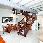Maison Des Pics 10-12 Pers - Piscine - Vue * Benejacq