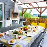 Maison Des Pics 10-12 Pers - Piscine - Vue * Benejacq