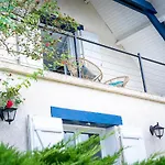 Maison Des Pics 10-12 Pers - Piscine - Vue *
