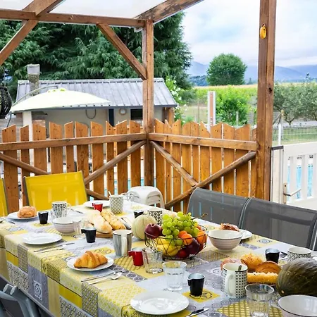 Maison Des Pics 10-12 Pers - Piscine - Vue * Benejacq